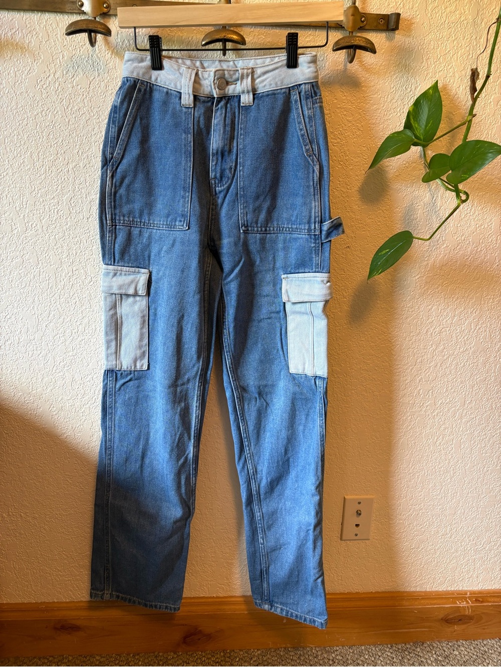 PacSun Two-Tone Blue 90s Cargo boyfriend Jeans
